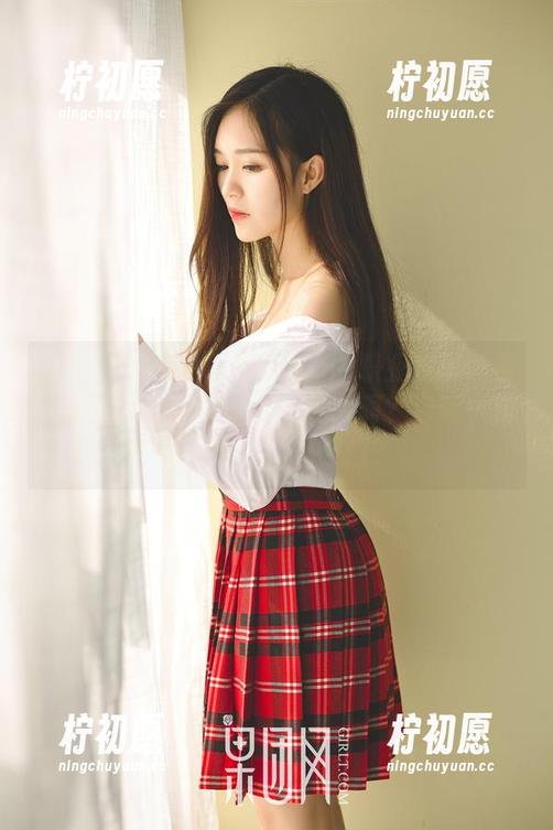 GIRLT果团网 - Miss琪的职业装写真集：这身行头是上班还是约会啊？最新一辑送上，来给点反馈？