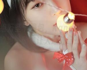 就这一组万圣节图包，Kang Inkyung的绝妙创意让人意外绽放。