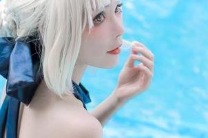 嘘，Kitkat Cosplay的贞德Alter女仆装原图……大家是否在想，女仆和女武神会不会流行联姻？
