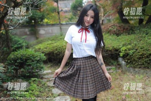 MFStar模范学院 - 原图下的唐琪儿il，似乎把厨娘身份玩得很“认真”，只是…真想丢个外卖到她脸上！