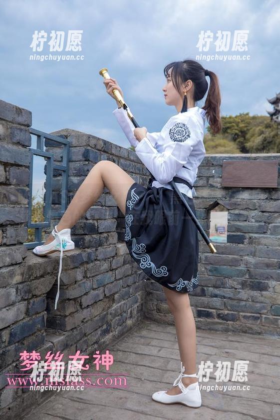 MSLASS梦丝女神 - 玥玥黑色迷人？原图就像黑色的魔法，在我眼前一晃就没了。