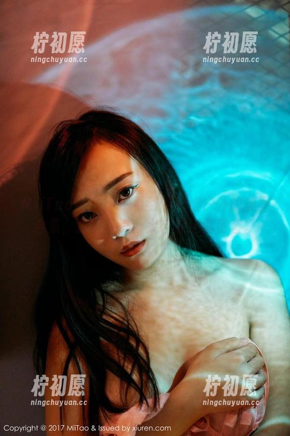 MiiTao蜜桃社 - 看到伊素妍户外的美图合集，我只想说：大自然还真宽容。