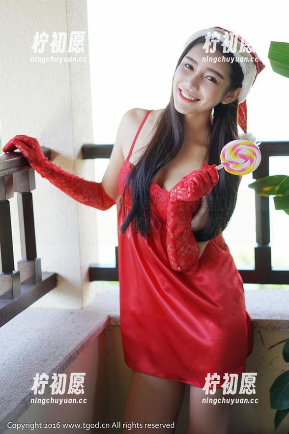 TGOD推女神 - Kiren_程程程的连衣裙，在线送你一波美照，太好看了吧？