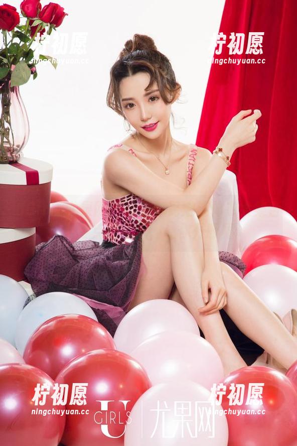 UGirls尤果网 - 布莱尔昆娜连体衣大集合：穿点小心思，让你开眼界