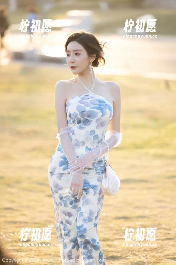 XIAOYU语画界 - 灰丝美图，奈沐子玩得真心不如老鼠！