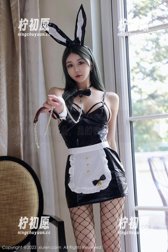 Xiuren秀人网 - مجاني==免费！七米baby的豹纹作品，我的收藏夹又要炸了。
