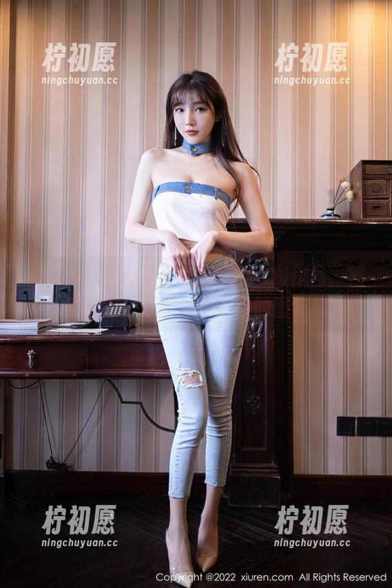 Xiuren秀人网 - 韩静安的瑜伽作品，匍匐前进你可能也学不会的图包！