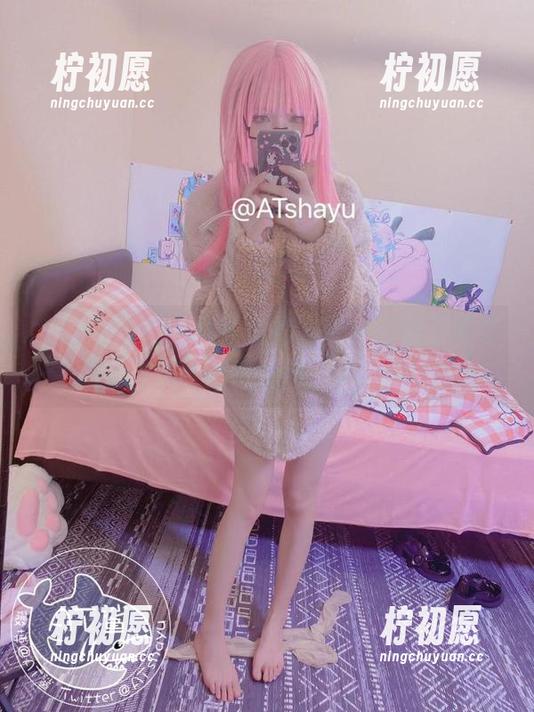 美图倒霉了，at鲨鱼的死库水压根不需要滤镜加持。
