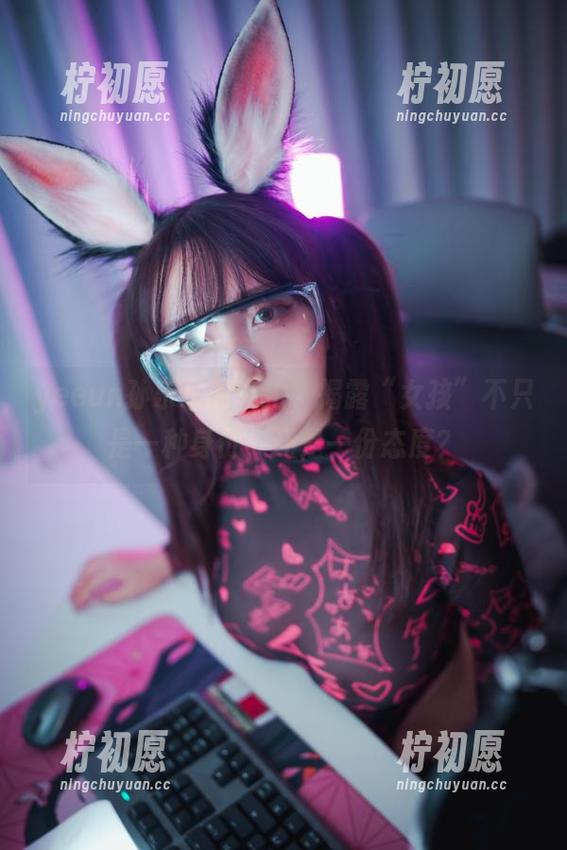 yeeun孙乐乐的私拍，揭露“女孩”不只是一种身份，还是一份态度？
