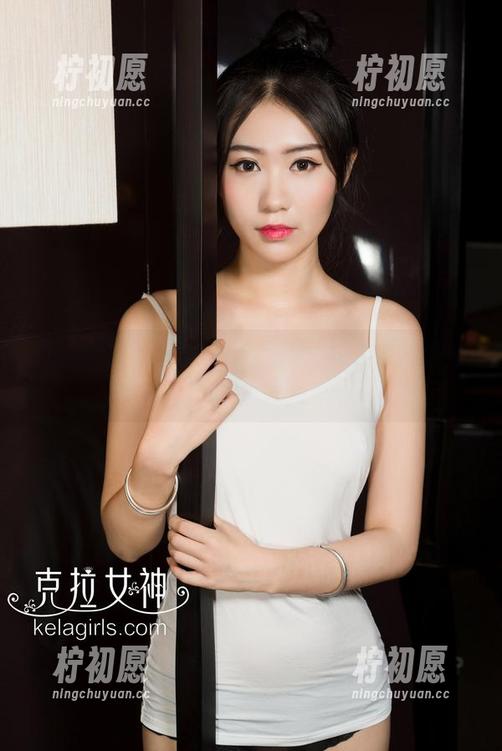 克拉女神 - 无圣光的反扑：吕佳在白裙中的逆袭