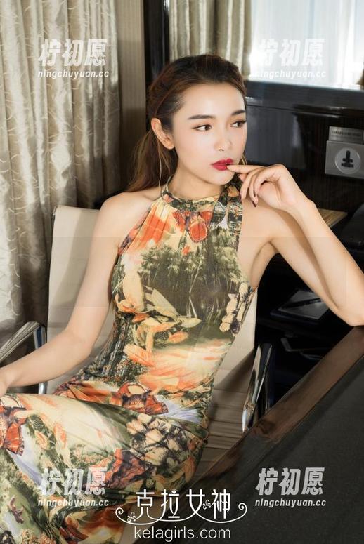 克拉女神 - 瑞莎在浴缸里，最新原图轻松就能触动你的某根神经