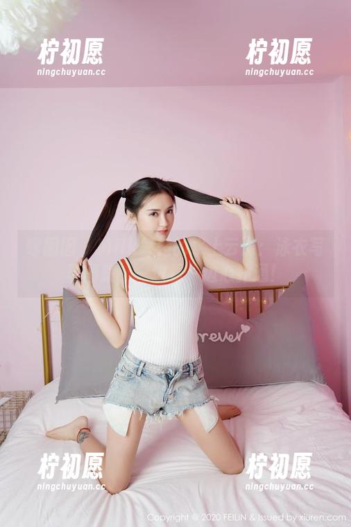 嗲囡囡-Milk楚楚 嗲囡囡 - Milk楚楚的水上云游:泳衣写真图集,一边看一边心扑通!