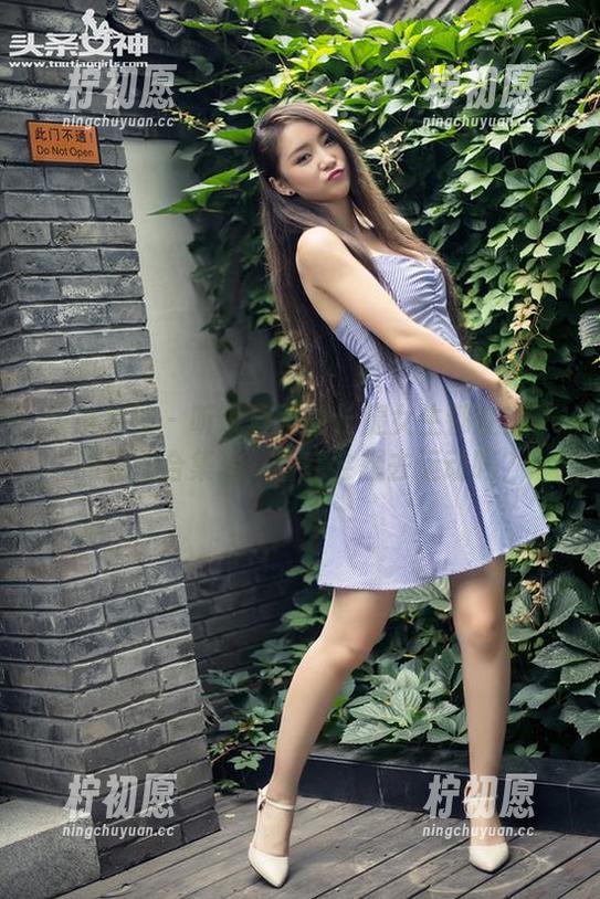 头条女神 - 听说真正的长腿女生都在玄子的美图合集里，看完会想去运动吗？