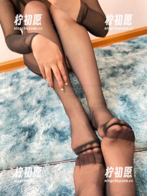 微密圈 - 安妮yoo的灰色睡裙合集：随时想靠近但又怕打扰