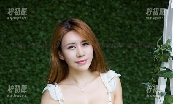 尤物馆 - 透过Amrita贞贞的镜头，看见白色的浪漫，私拍套图不止一点点