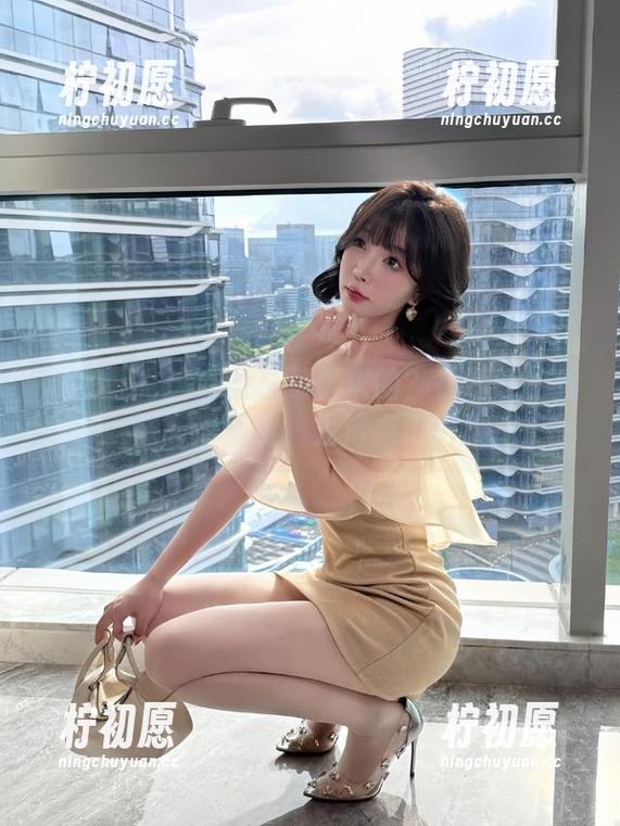 微密圈 - 这资源是哪里来的？徐莉芝的丝袜高清画面，太治愈了吧！