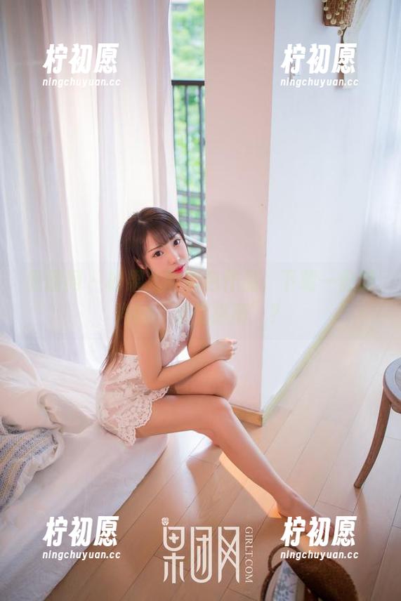 果团网 - 松果儿的黑色作品，下载一份时尚的“求生指南”？
