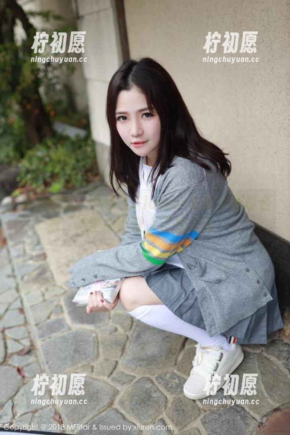 模范学院 - 朱可儿Flower礼服小剧场合集，这些美图让人“想品味”。