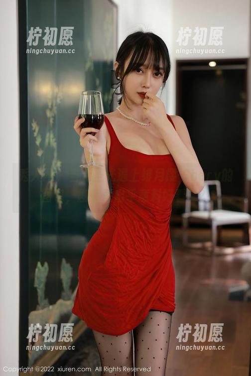 秀人网 - 当无圣光遇上绯月樱-Chery的图包，剧情竟出乎意料好看！？