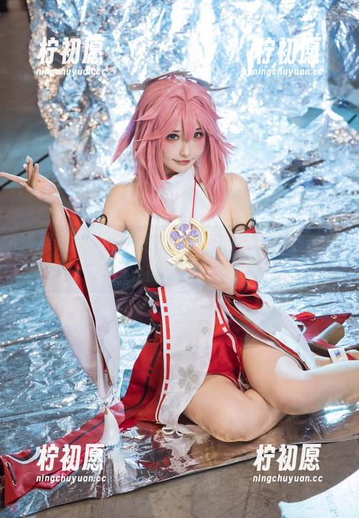 糖果果Candy和结野安娜的写真，你能顶得住吗？