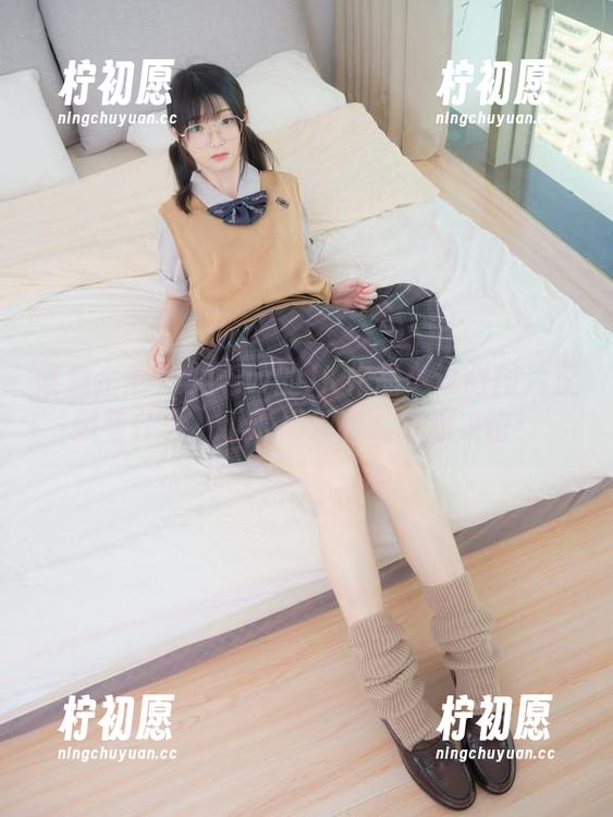 紧急企划 - 见希w的JK作品：这张图片里藏着什么，小心思都有，原图来啦！