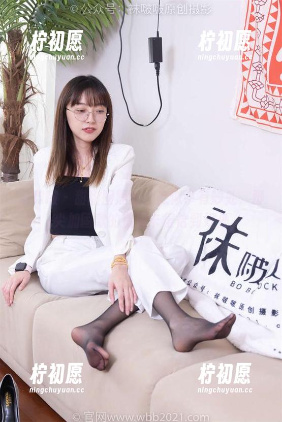袜啵啵 - 甜甜圈黑丝打底似乎有妙处，脚尖加固款的资源卡得恰到好处