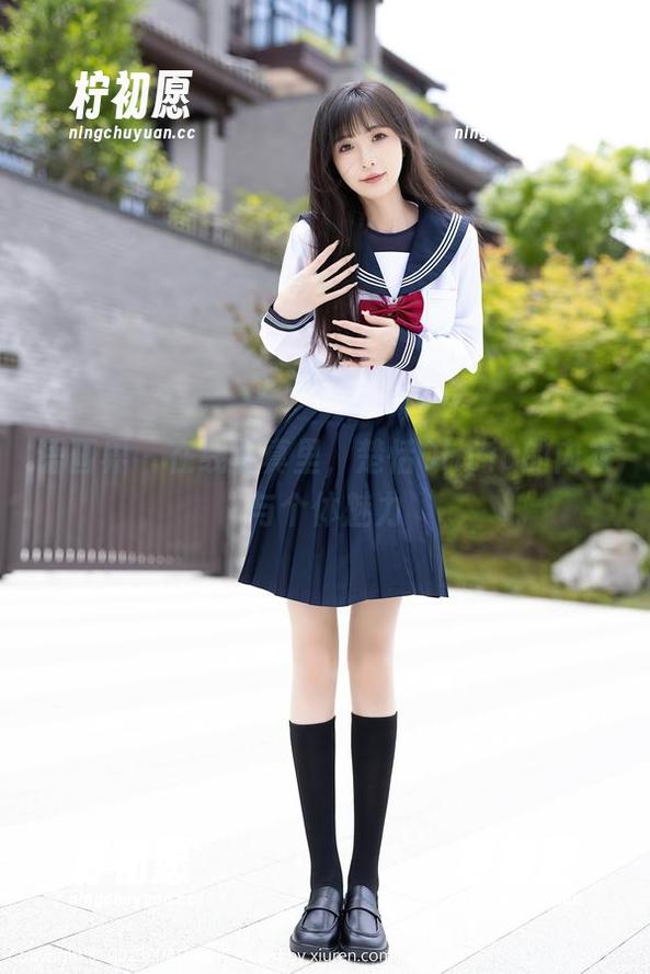 语画界-楚恬Olivia 语画界 - 在线写真里,楚恬Olivia的内衣与个体魅力