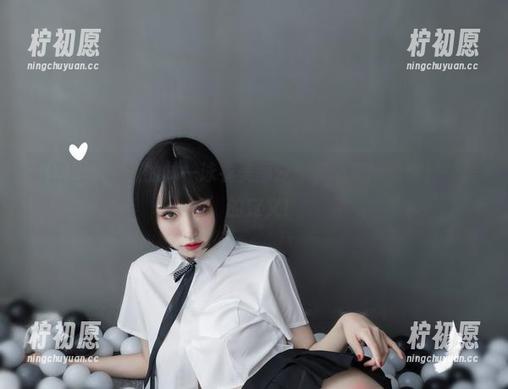 超辣的林一 微密圈 - 超辣的林一泳衣美图分享,必定刷新你对‘美’的定义!