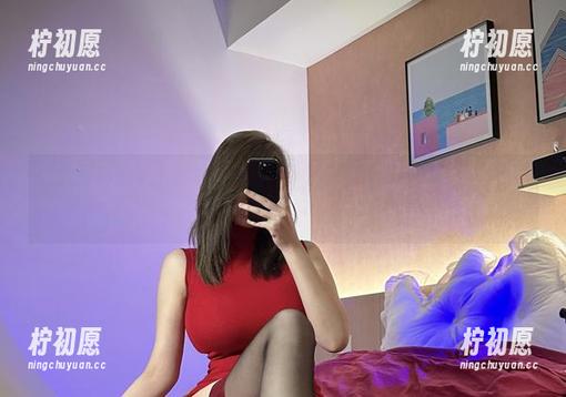 微密圈 - 醇子小姨的黑白图库，快来分享那些“惊艳”的时刻吧～
