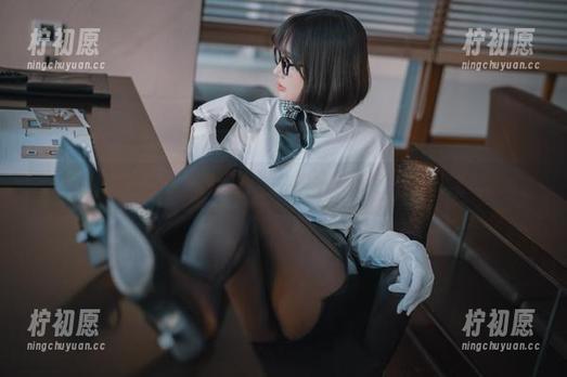 韩国孙乐乐 原图欣赏:少女仰望天空,韩国孙乐乐让你对比超出想象